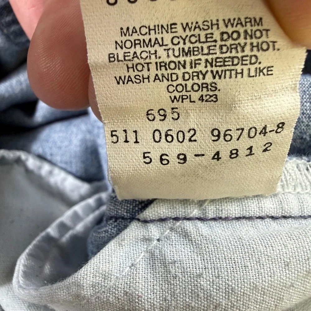 Vintage Levi's 569 Loose Straight Jeans Mens 38x30 Light Wash Made in USA Baggy